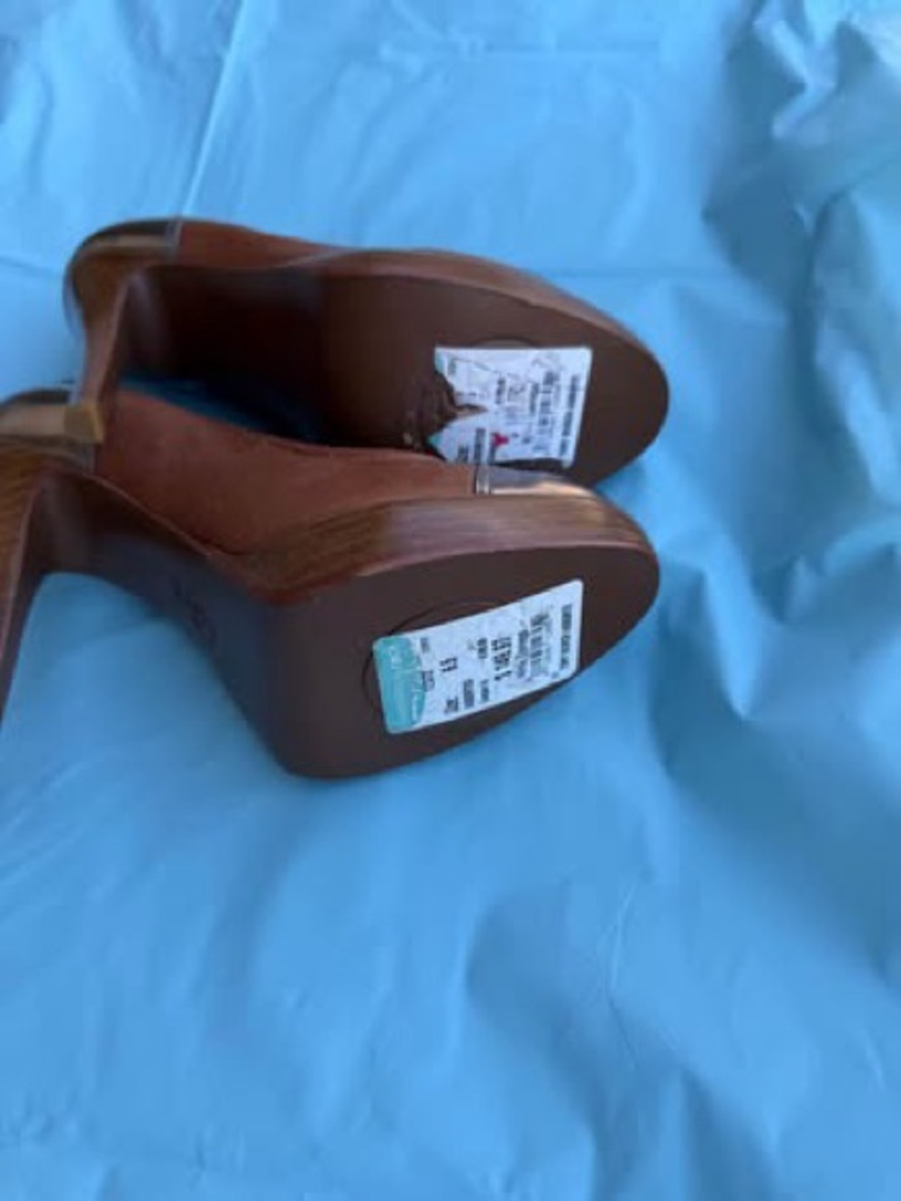 Women's Brown Leather and Metallic Toe Pumps - Picture 3 of 5